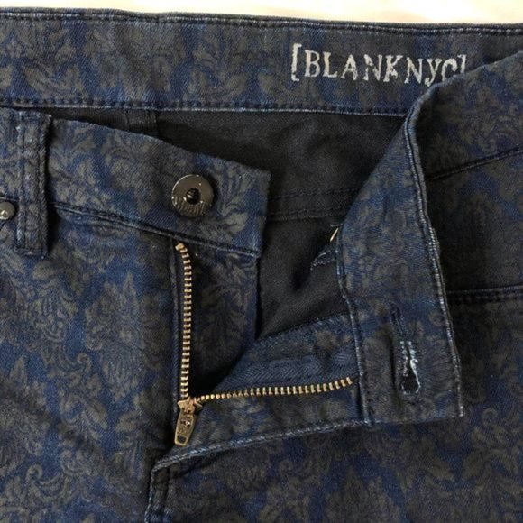 BlankNYC Printed Damask Filigree Skinny Jeans Dark Denim Size 28 - Picture 13 of 16